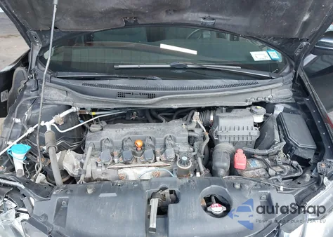 2015 Honda Civic Lx z USA, uszkodzony, nr VIN 19XFB2E52FE041346